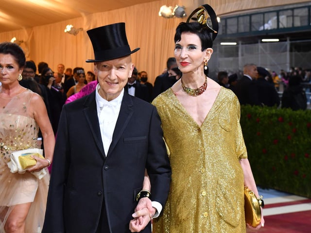 US author Amy Fine Collins and Stephen Jones arrive for the 2022 Met Gala at the Metropolitan Museum of Art on May 2, 2022, in New York. Photo by ANGELA WEISS/AFP via Getty Images