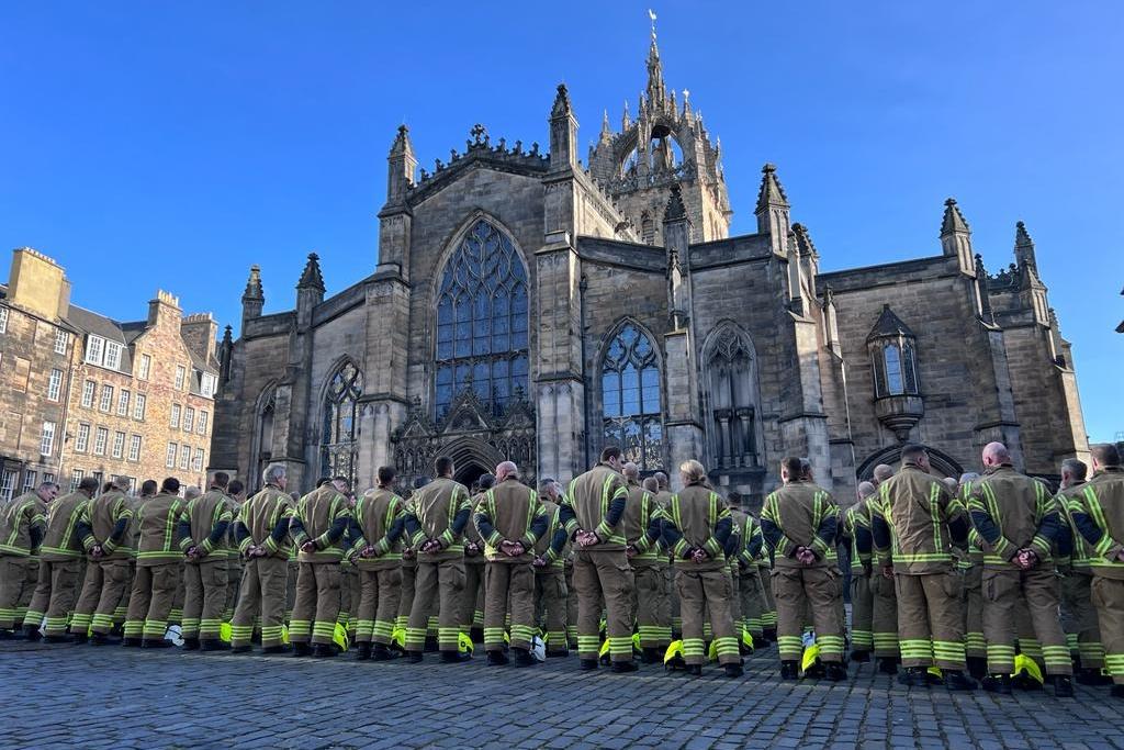 Barry Martin funeral: People line Edinburgh streets to pay respects ...