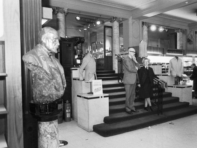 Here you can see staff at the Princes Street RW Forsyth, which was one of Edinburgh’s most famous department stores. It closed in October 1981. To the left of the photo, you can see a bust of the company’s founder.