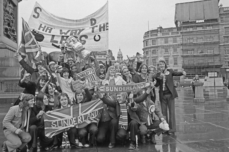 Sunderland supporters in Trafalgar Square for the FA Cup final between Leeds United and Sunderland at Wembley Stadium. May 5, 1973.