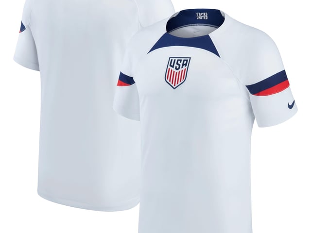 In a chance from their last home kit, the USA have gone for a centralised badge with a navy trim around the neck and sleeve.