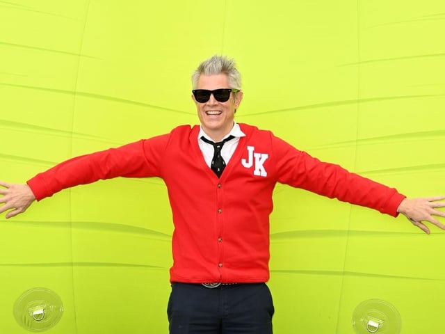Johnny Knoxville and the gang return for an extended version of their latest film hit.