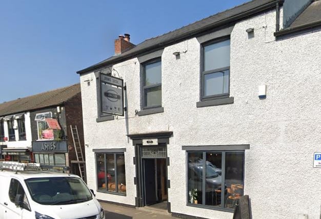 Junction Bar, 3 Chatsworth Rd, Chesterfield, S40 2AH. Rating: 4.5/5 (based on 583 Google Reviews). "Great place, fab selection of drinks and a warm atmosphere."