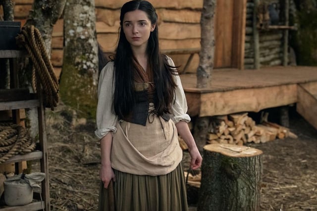 Episode 6 'The World Turned Upside Down' is a drama-fueled episode which sees simmering tensions come to a boil. It has powerful performances from Jessica Reynolds (Malva Christie) and Caitriona Balfe (Claire Fraser).