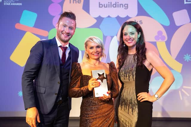 Jacqueline Reid from Rokbak Volvo was presented the Inspirational Marketing Leaders Award last year by Drew Gillies of Denholm Associates and Star Awards host Jennifer Reoch. Image: Digital Triangle Creative Ltd