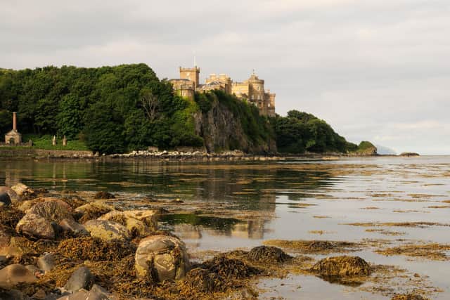 The majestic Culzean Castle sits atop cliffs that are 380 million years old, with a coastline peppered with a huge variety of pebbles, rocks, agates and even semi-precious stones like jasper