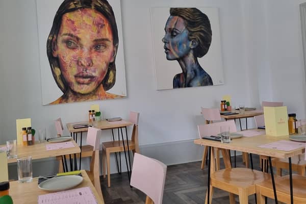 Paloma, Leith