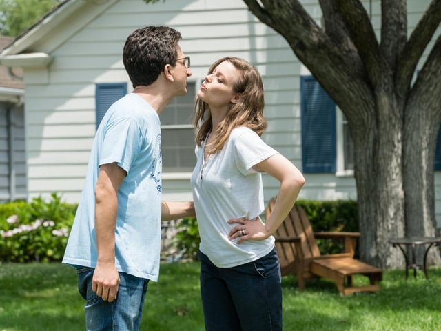 Love sees nice guy Gus left lonely by his cheating girlfriend, leading him to move into a college campus. From Superbad writer Judd Apatow.