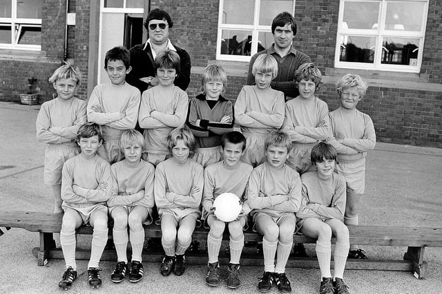 Sutton players in thier team football pic in 1980