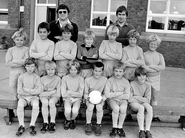 Sutton players in thier team football pic in 1980