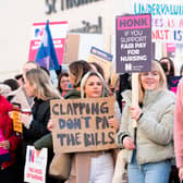 Members of the Royal College of Nursing (RCN) on the picket line outside St Thomas' Hospital, central London, as nurses in England, Wales and Northern Ireland take industrial action over pay. Picture date: Tuesday December 20, 2022.