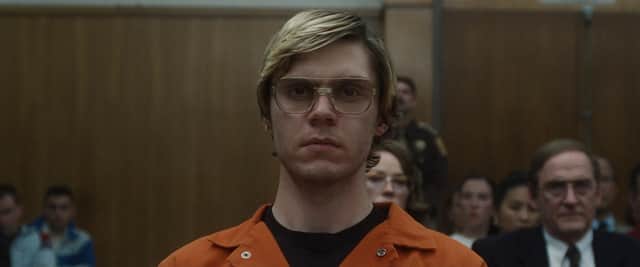 Evan Peters dans le rôle de Jeffrey Dahmer dans 'Dahmer.  Monstre : L'histoire de Jeffrey Dahmer'.  Cr.  Avec l'aimable autorisation de Netflix © 2022