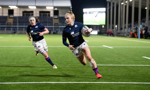 Megan Gaffney scores against Japan in 2021. The winger has announced her retirement from international rugby.  (Photo by Ross Parker / SNS Group)