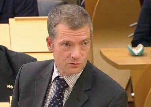 Graham Simpson wants constituents to have a process by which they more easily rid themselves of unwanted MSPs