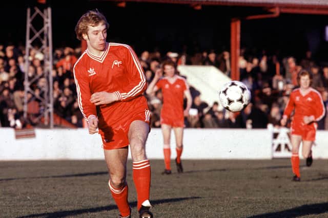 Steve Archibald in action for Aberdeen.