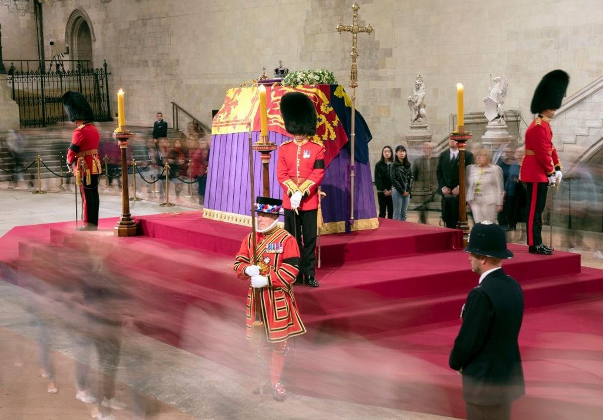 Queen Elizabeth II death: Chinese government delegation blocked from attending Queen's lying-in-state