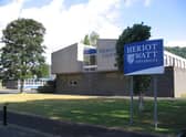 Researchers at Edinburgh’s Heriot-Watt University have produced a device powered by a green laser