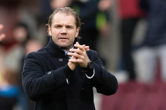 Robbie Neilson wants Hearts to maintain their unbeaten run against Dundee next week. (Photo by Sammy Turner / SNS Group)