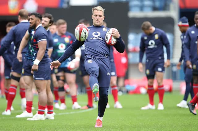 Duhan van der Merwe practises his bull juggling during a training session at BT Murrayfield ahead of the British & Irish Lions' match against Japan. Picture: Ian MacNicol/Getty Images