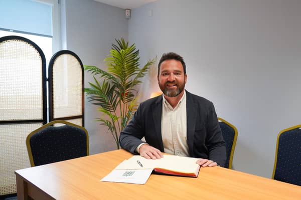 Gregor Poynton MP has said apps that post a risk to children should face a crackdown.