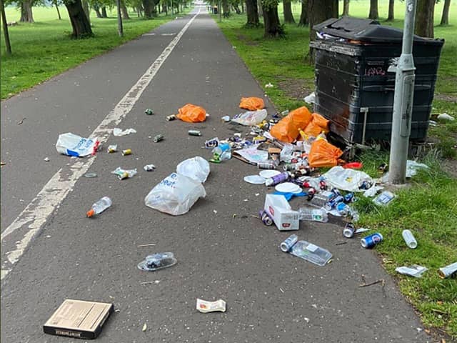 Author Ian Rankin took shocking pictures of litter in The Meadows in Edinburgh.