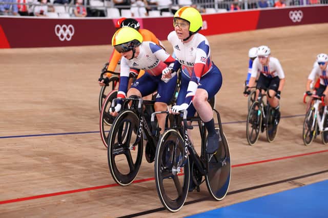 Laura Kenny and Katie Archibald during the women's Madison final. Picture: Justin Setterfield/Getty Images