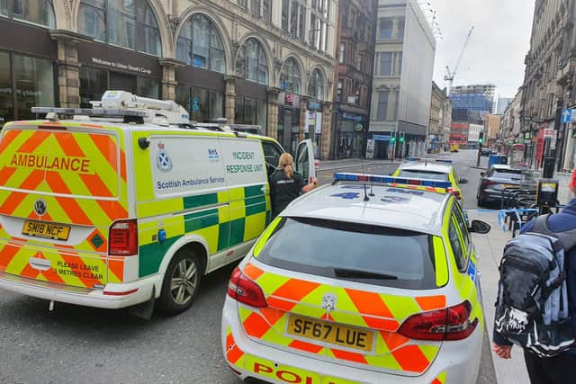 Union Street: Central Glasgow street closed by police during ongoing incident