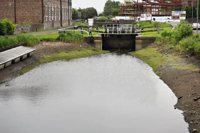 The water level of the Forth and Clyde Canal at Rosebank remains low due to an issue with a Monkland pipeline. Picture: Michael Gillen.