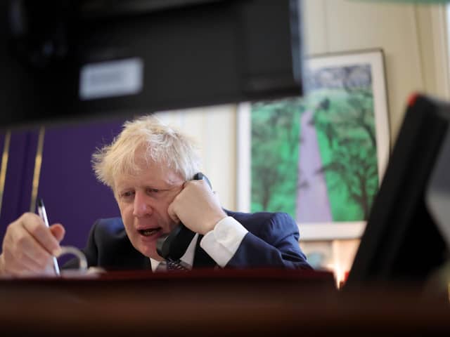 Boris Johnson speaks on the phone with the Ukrainian President Volodymyr Zelensky