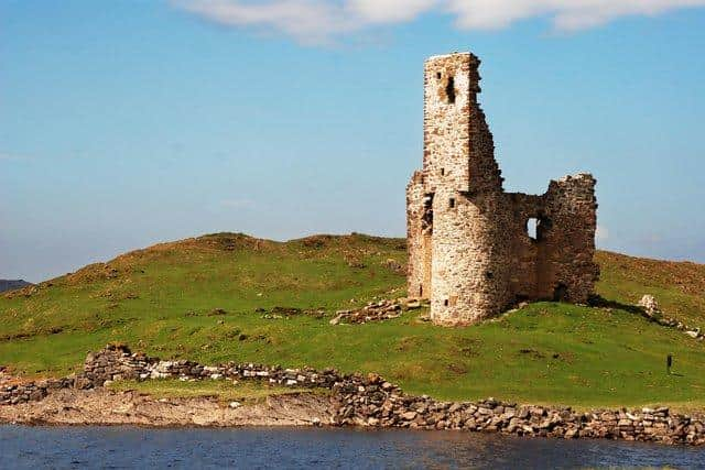 Ardvrek Castle is in the national scenic area of Assynt-Coigach.