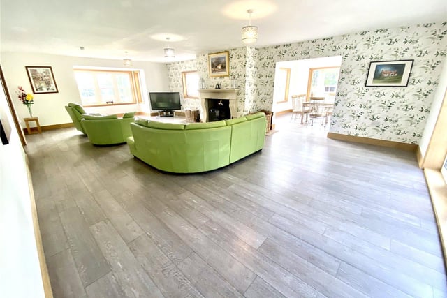 Lounge.
