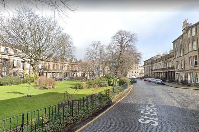 St Bernard's Crescent, Edinburgh, EH4. Average House Price 2017-2022 - £1,282,000