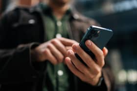 ​There are an estimated 16 million out of contract mobile phone agreements out there (Picture: stock.adobe.com)