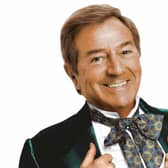 Des O'Connor in costume before starring in Andrew Lloyd's Webber's The Wizard of Oz at the London Palladium as The Wizard in 2012. Photo: PA Wire