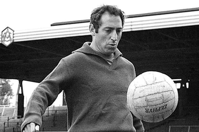 Real Madrid great Francisco Gento has died at the age of 88, the LaLiga club have announced.