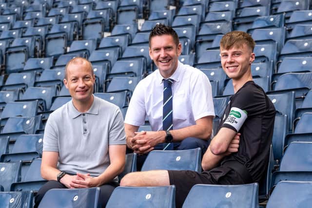 Scottish FA Head of Refereeing Willie Collum, Specsavers’ Martin O’Neill and young referee Jasiu Janowiec.