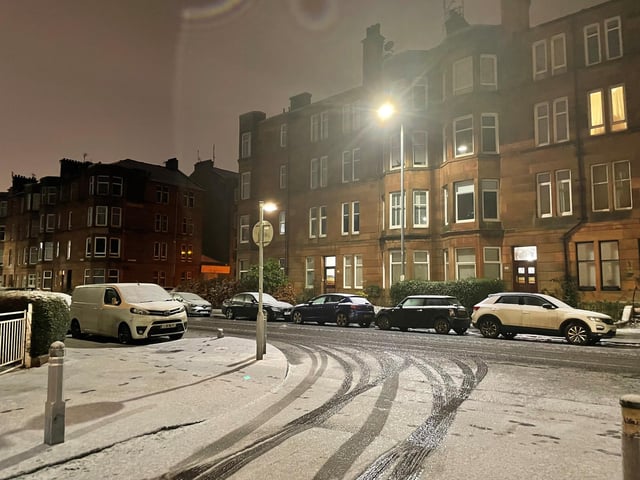 Snow covers the cars and roads in a residential area of Glasgow. Snow and ice have swept across parts of the UK, with cold wintry conditions set to continue for days. Picture date: Friday December 16, 2022.