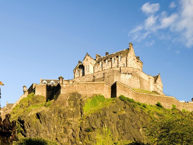 Frequently, tourists from countries like the US touch down in the capital and exclaim something like "Wowww, 'Edinbro' is beautiful!" While we love your enthusiasm, don't forget that the standard phonetic pronunciation of Edinburgh is "ed-in-buh-ruh" or "ed-in-bruh". Unless you're attempting a term of affection for your Edinburgh-based brother, avoid the pronunciation "Edinbro."
