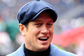 Vernon Kay will be taking over from Ken Bruce on BBC Radio 2's mid-morning show.