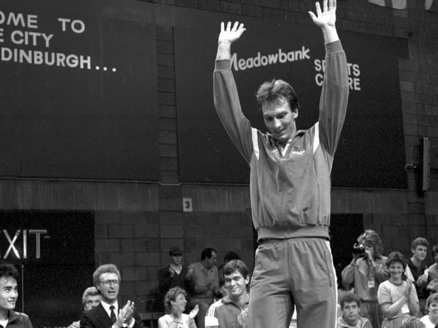 English athlete Steve Baddeley celebrates after winning the Men's singles badminton in the 1986 Commonwealth Games.