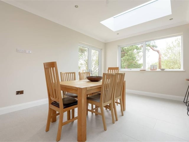Kitchen / dining room.