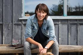 Jen Mackenzie Pic: Alison Gilbert