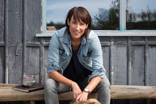 Jen Mackenzie Pic: Alison Gilbert