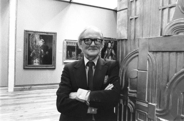 Sir Hugh Casson officially opens the Hunterian art gallery in Glasgow June 1980.