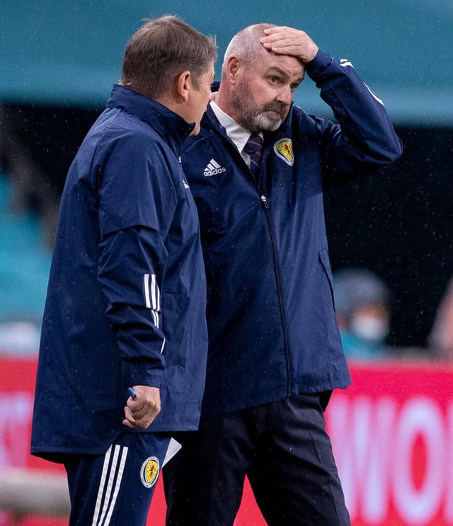 Scotland head coach Steve Clarke (right) with assistant John Carver.