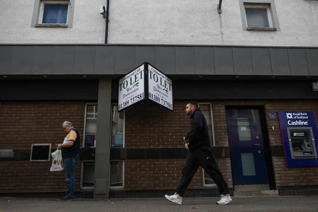 Since 2015, bank branches have been closing at an average of 70 per month with Scotland disproportionately hit, seeing over 400 banks shut during this period. (Photo by Jeff J Mitchell/Getty Images)