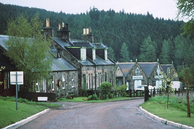 Cragganmore Distillery can be found near Ballindalloch village in Banffshire, it was founded in 1869. The Gaelic form of its name, creagan mór, translates to ‘great rock’. You can pronounce its name like “kra-guhn-more”.
