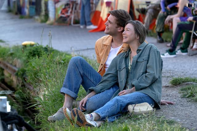 Renée Zellweger and Leo Woodall in Bridget Jones: Mad About the Boy