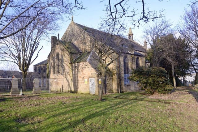 Detached C Listed church building dating from around 1840 and lying within the heart of Camelon village centre, on the western outskirts of Falkirk. Offers Over £19,995 - UNDER OFFER.