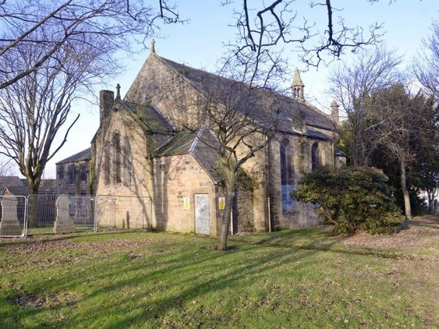 Detached C Listed church building dating from around 1840 and lying within the heart of Camelon village centre, on the western outskirts of Falkirk. Offers Over £19,995 - UNDER OFFER.